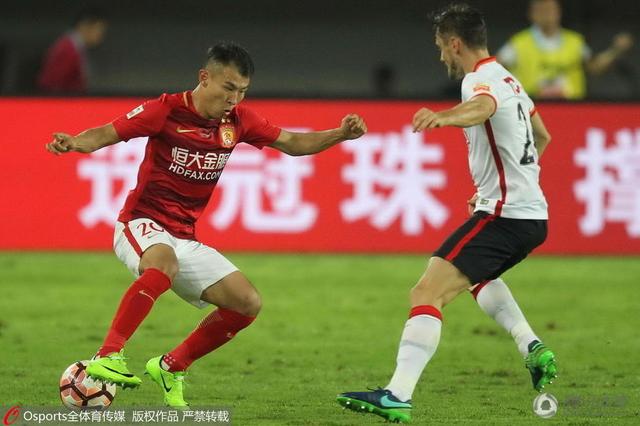 视频 《我，许可》蝉联周票房榜冠军 导演杨荔钠难忘拍摄的那个夏天 13张 新闻1 | 视频13 6.7 登月（第一部） 2026-04-24上映 导演： 乔岩 狄欣 主演： 吴京 视频 纪录电影《登月》（第一部）主创分享创作初心 17张 视频6 6.7 古宅绣花鞋 2026-04-04上映 导演： 卢星宇 主演： 赵樱子 管栎 九孔 骆达华 1张 6.7 止罪海 2026-05-01上映 导演： 窦欣平 主演： 古斌 刘润南 覃文静 黄维 12张 6.7 午夜电梯 2026-04-04上映 导演： 郑来志 主演： 刘博 赵帅 张慧子 孙征宇 1张 6.7 午夜车库 2026-04-03上映 导演： 李飞 主演： 董明光 贺金雪 孟鑫戚婕 1张 6.7 守灵2 2026-04-11上映 导演： 张伟瑚 主演： 熊婧文 1张 6.7 如父如母 2026-04-04上映 导演： 燕文薪 主演： 孙艺荀 邢昀 刘蕾 彭静 5张 6.7 碟仙怪谈 2026-04-04上映 导演： 柳航 主演： 任子豪 罗琳 罗朝辉 田嘉欣 7张 6.7 林家宅37号 2026-04-04上映 导演： 刘明亮 主演： 何雨宸 陈浩尔 毕雪 朱嘉镇 1张 6.7 穿普拉达的女王2 2026-04-30上映 导演： 大卫·弗兰科尔 主演： 梅丽尔·斯特里普 艾米莉·布朗特 安妮·海瑟薇 斯坦利·图奇 新闻 《穿普拉达的女王2》璀璨之夜 梅姨与海瑟薇亮相 视频 《中国电影报道》第115期（20260425） 9张 新闻2 | 视频7 6.7 蝴蝶楼·惊魂 2026-04-03上映 导演： 郝瀚王哲 主演： 李梦 刘思维 姜卓君 周铁 新闻 《蝴蝶楼·惊魂》曝片尾曲MV 李梦刘思维勇闯诡宅 视频 从喜剧到惊悚 郝瀚 李梦解锁《蝴蝶楼·惊魂》惊喜转身 10张 新闻4 | 视频3 6.7 寒·露 2026-04-03上映 导演： 王强 主演： 顾婷萱 李君峰 文雅懿何旭健 1张 6.7 八子参军 2026-04-03上映 导演： 朱赵伟 主演： 张曼君杨俊 视频 专访《八子参军》主创：弘扬红色精神 传承戏曲文化 1张 视频1 6.7 我要你好好的 2026-04-01上映 导演： 郭子圣 主演： 阮圣文 何杜娟 潘馨 陈慧凌 1张 7.3 勇者无疆 2026-04-22上映 导演： 翌翔 主演： 刘思博 郭艳 何达 刘玮婷 7张 6.7 鲁西儿女 2026-04-25上映 导演： 李佳城 主演： 杜旭东来喜 1张 6.7 狼牙行动 2026-05-01上映 导演： 聂谢芳 主演： 杨盛业 郭坭尔 雷锦鹏 吴兆勇 5张 6.7 蔓延 2026-05-01上映 导演： 胡馨允 主演： 杨秀措 赵佳人 秋亚熙 严峻 1张 6.7 向警予 2026-04-20上映 导演： 朱赵伟 主演： 夏青玲 陈晓檬 余维刚 杨琳 1张 7.2 给阿嬷的情书 2026-04-30上映 导演： 蓝鸿春 主演： 王彦桐 李思潼 李树浩 赵曙光 10张 7.2 万桐书 2026-04-20上映 导演： 西尔扎提·牙合甫 主演： 李健 刘之冰 吾守尔·赛来 安冬 2张 | | | | | 帮助与反馈| | 网络视听许可证0107199号 出版物经营许可证 经营性演出许可证 广播电视节目制作经营许可证 企业法人营业执照 增值电信业务经营许可证 京ICP备12022675号 京公网安备 11010202000300号 CopyRight © 2022 电影频道节目中心官方网站| 京ICP证100935CCTV6收视强片 视 频 预告片 视频新闻 M视频 独家专访 影 库 院线热映 国内将映 M大数据 客户端 VIP影院 CCTV6 电视直播 电影网直播 电影检索 首页 院线热映 国内将映 环球新片 典藏馆 影史聚焦 院线热映 共44部影片热映中 6.IP再掀惊悚风暴 8张 新闻1 7.MV 李梦刘思维勇闯诡宅 视频 从喜剧到惊悚 郝瀚 李梦解锁《蝴蝶楼·惊魂》惊喜转身 10张 新闻4 | 视频3 6.搜索-电影网 消息 首页 新闻 视频 大片 影库 CCTV6 VIP影院 全部 电影 电视剧 影人 视频 图片 新闻 更新时间 所有 1小时内 今日内 1周内 1个月内 从资讯频道搜索 结果 173511 条 《傲慢与偏见与僵尸》首映 