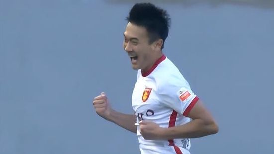 喜剧影人、观众代表齐聚一堂，共同见证中国喜剧的高光时刻。